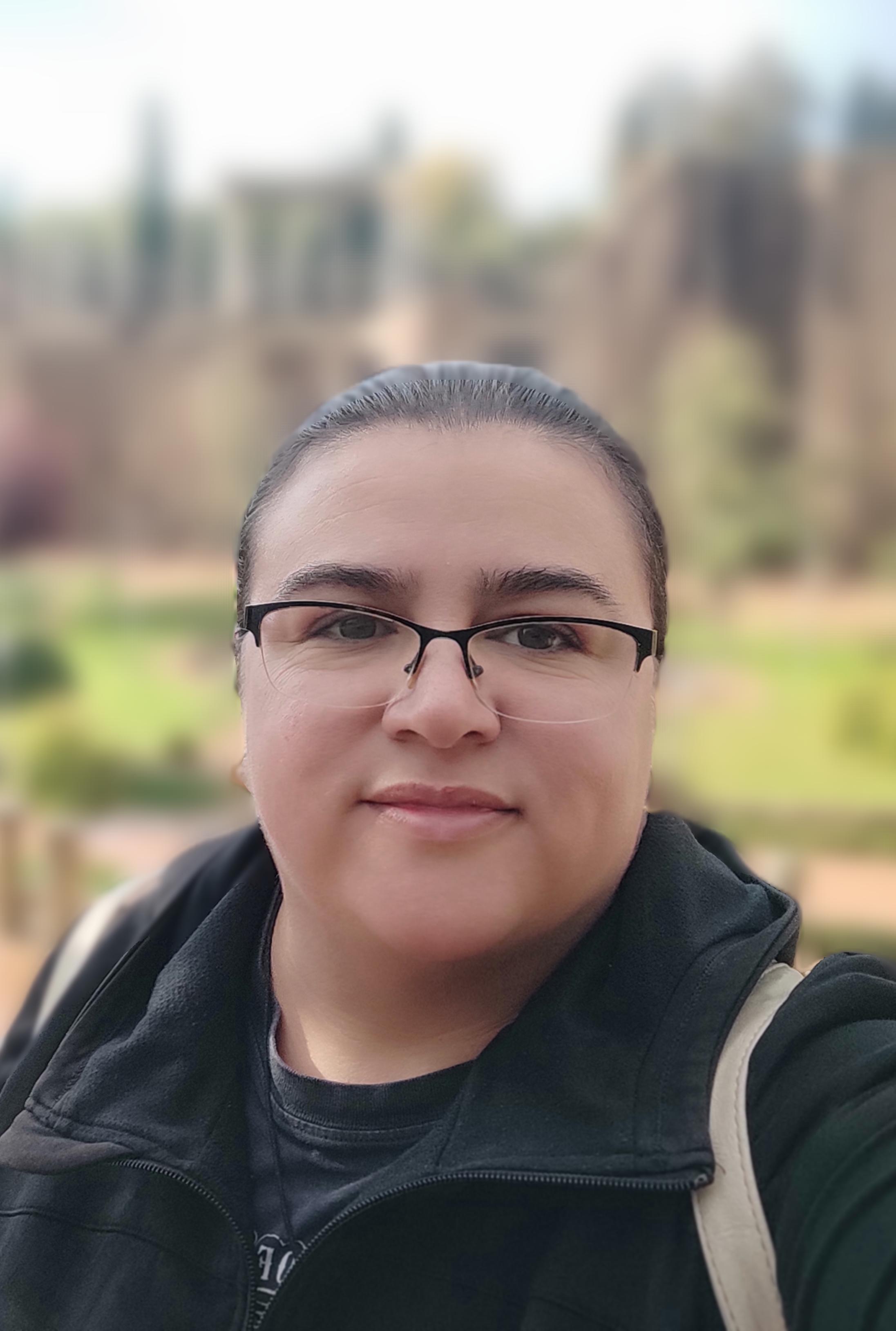 Dr. Sandra Sendra